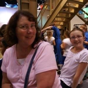 Meet your Posher, Cara